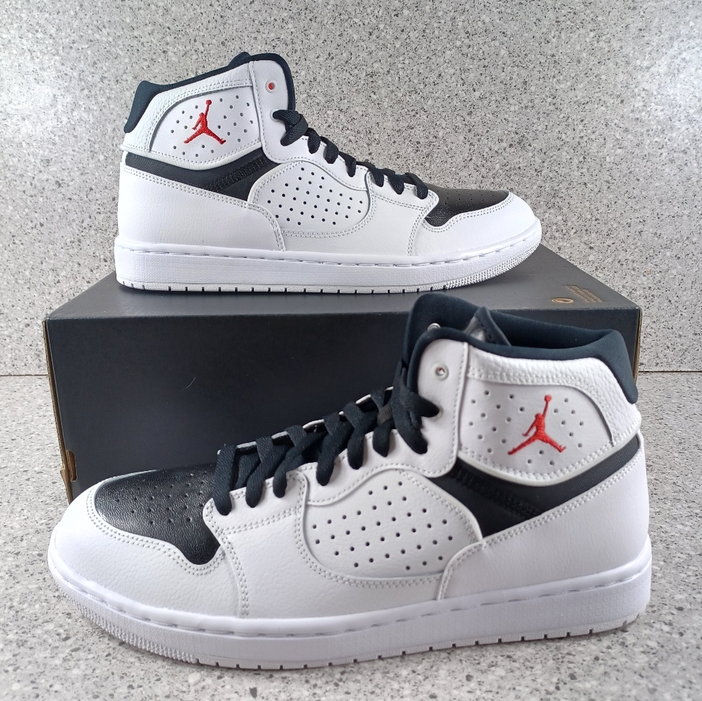 Nike Air Jordan Access White & Black Sneakers - Men's Size 10 & 11.5 Sho…